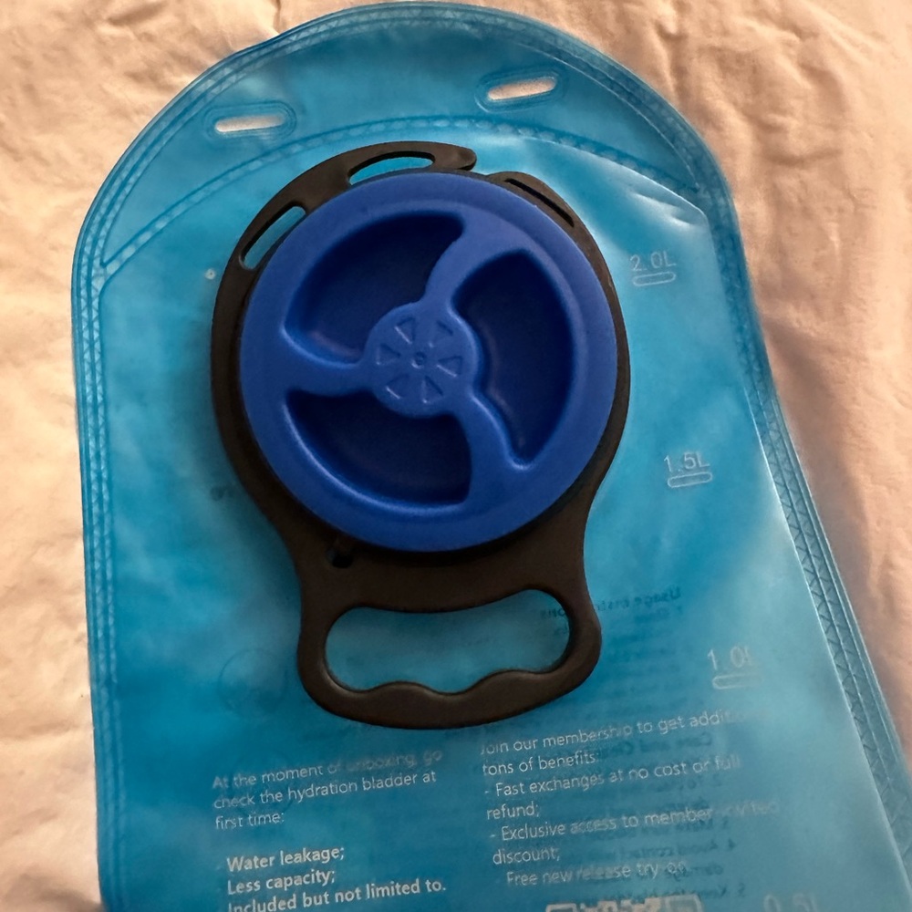 Magenta and Gray RUPUMPACK Backpack Hydration Vest - Picture 9 of 16